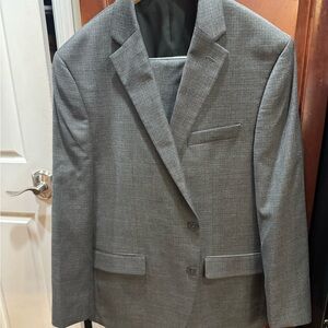 Apt. 9 Elegant charcoal/black suit